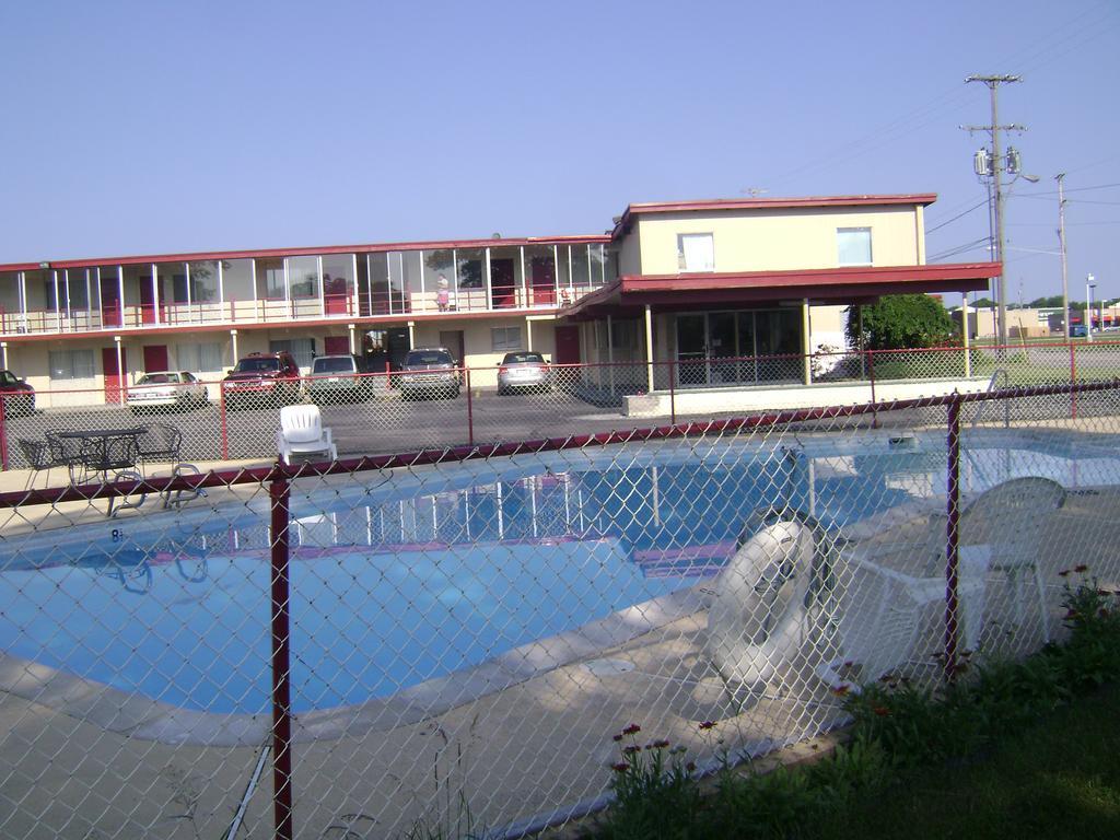 Seaway Motel Roosevelt Park Eksteriør billede