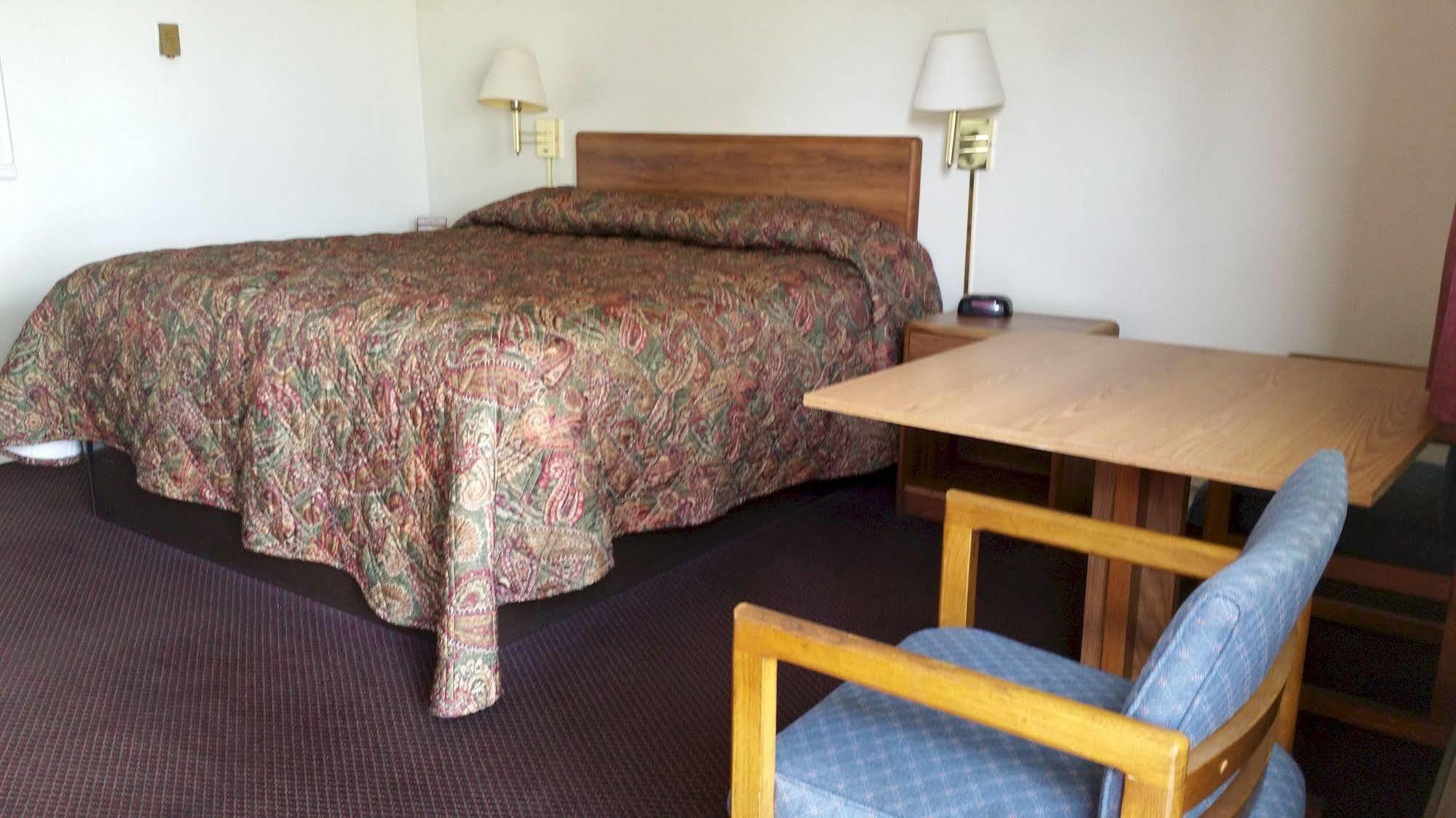 Seaway Motel Roosevelt Park Eksteriør billede