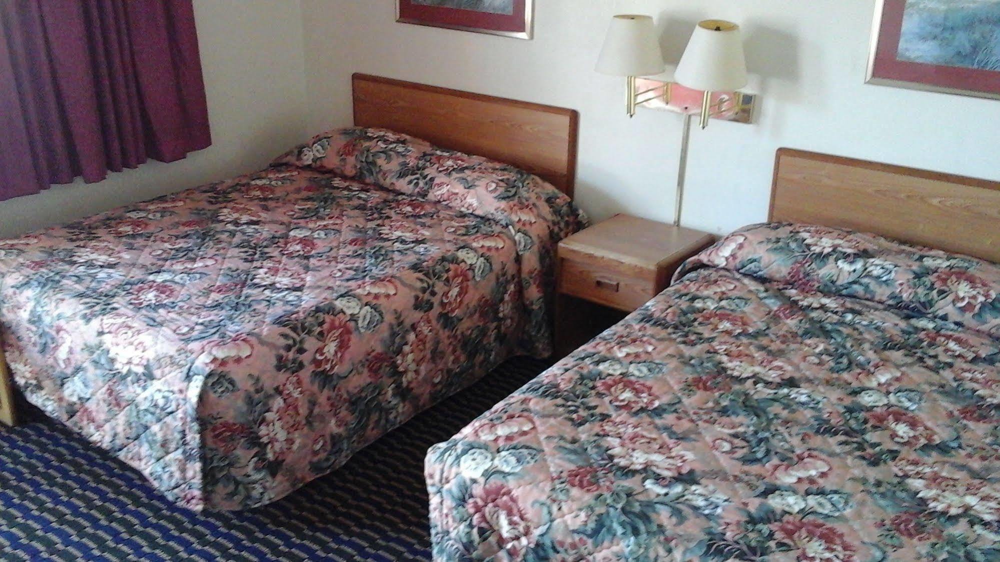 Seaway Motel Roosevelt Park Eksteriør billede
